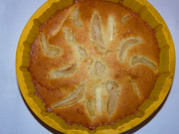 Как сделать шарлотку из яблок и груш
