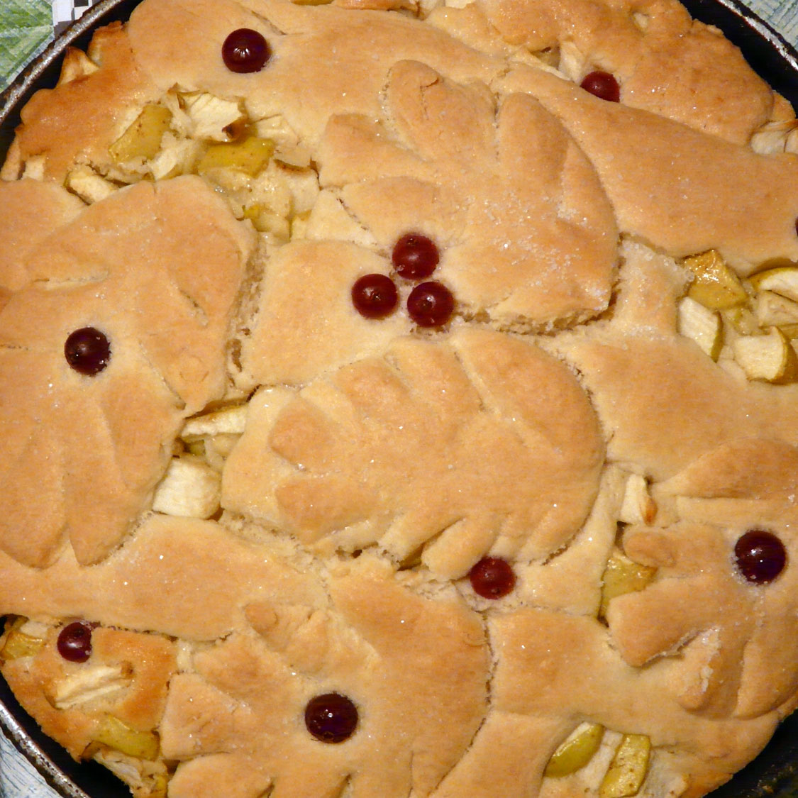 Пирог с замороженными яблоками рецепт пошагово в духовке Пирог с замороженными яблоками рецепт пошагово в духовке