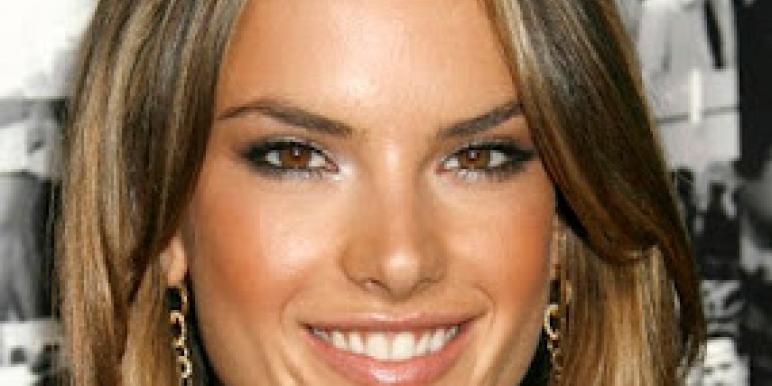 alessandra-ambrosio-hairstyle-5.jpg alessandra-ambrosio-hairstyle-5.jpg