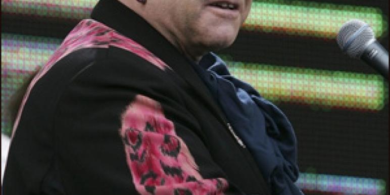 elton.jpg elton.jpg
