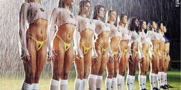 girls_football.jpg girls_football.jpg