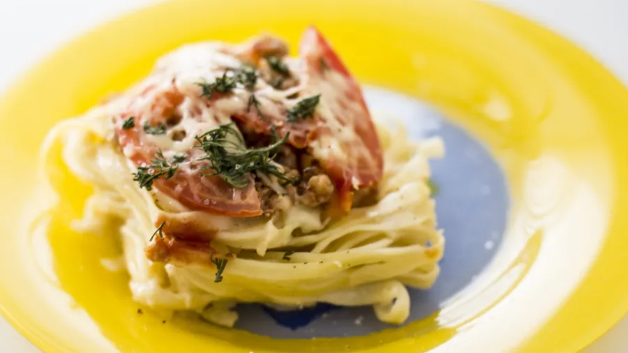 Лапша "гнезда" с мясным фаршем