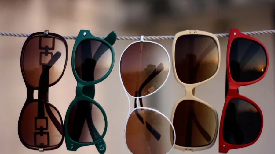 Выбираем солнцезащитные очки